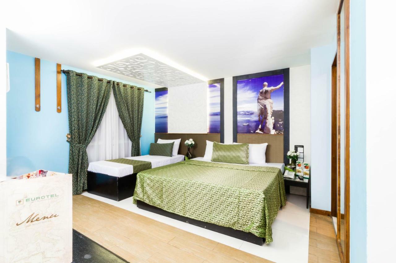 Eurotel Vivaldi Araneta ケソンシティ エクステリア 写真
